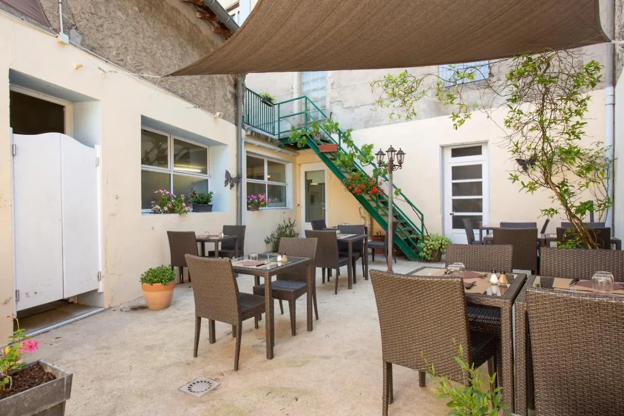 Logis Hotels - Hotel Le Boulevard Mazamet 2*,  Frankrike